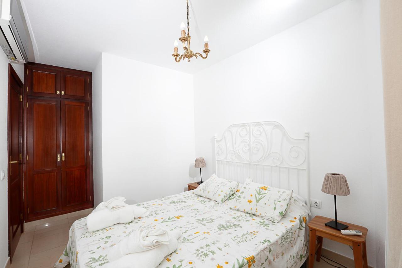 Apartamento Frente Al Puerto De Candelaria A 20 Metros De La Playa. Экстерьер фото